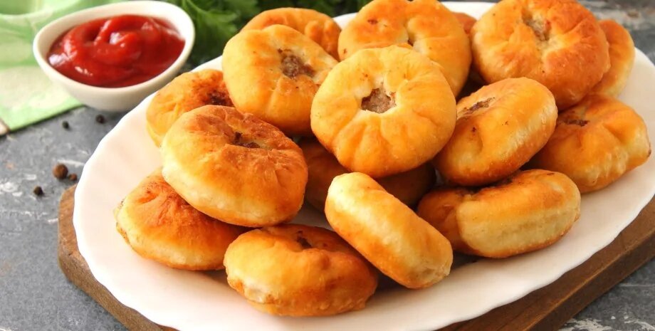 Румяные снаружи, сырые внутри: как добиться идеальной прожарки беляшей