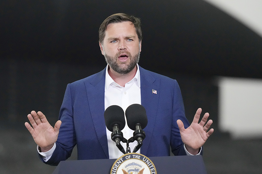    © Frank Augstein\AP/TASS