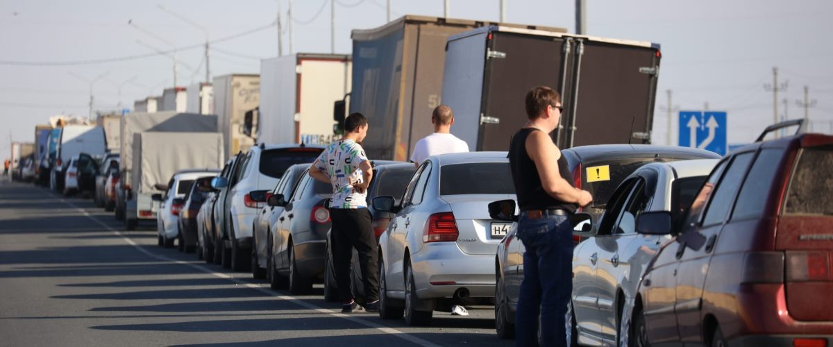 НА ЛИТОВСКО-БЕЛОРУССКОЙ ГРАНИЦЕ ОСТАЮТСЯ САМЫЕ ДЛИННЫЕ ПРОБКИ