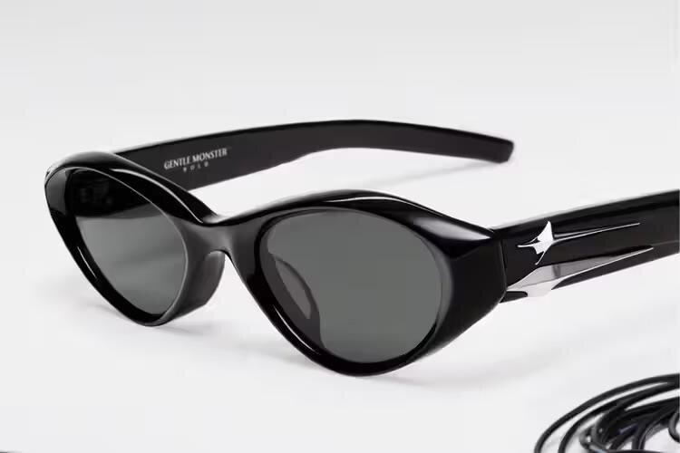    Тильда Суинтон снялась в рекламной кампании Gentle Monster (фото 1)