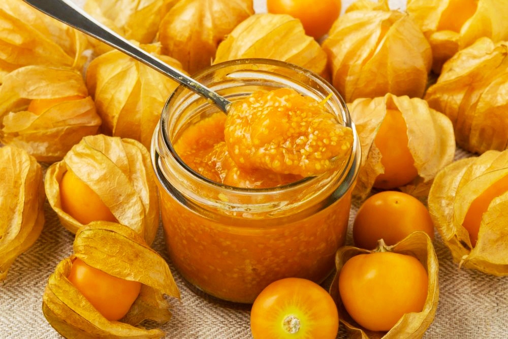 Честно говоря, не знаю как можно пищать физалисом. 