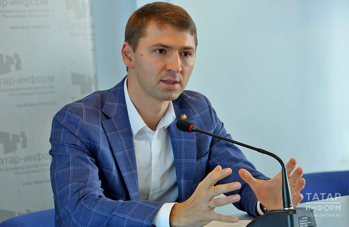 Эмиль Губайдуллин: «Сегодня мы наблюдаем положительную динамику: конкурс в колледжи и техникумы растет, он сопоставим с конкурсом в высших учебных заведениях»Фото: © Султан Исхаков / «Татар-информ»