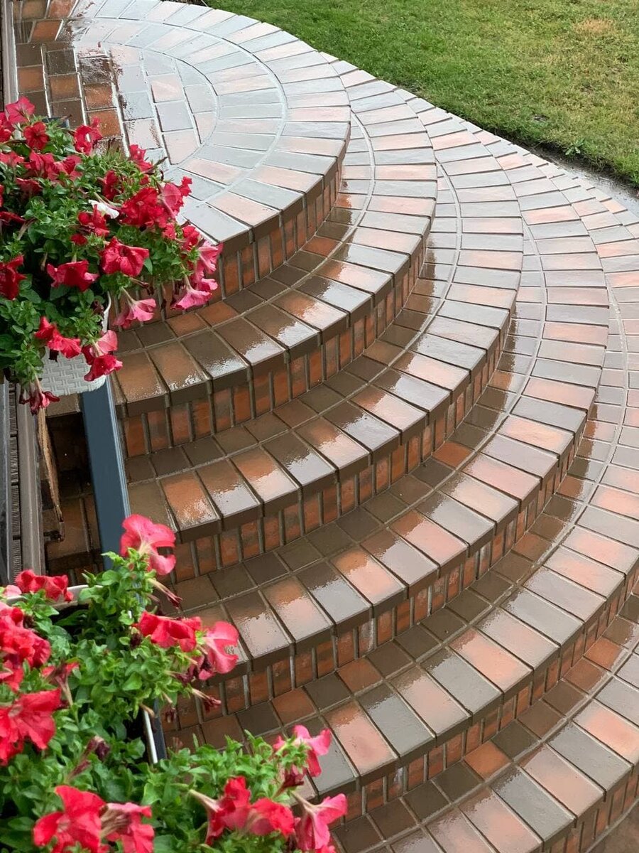 Клинкерная брусчатка для облицовки крыльца (ступенек)