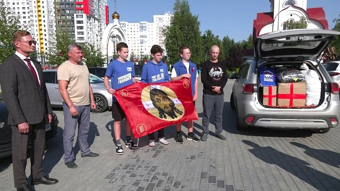    Представители национальных диаспор Сургута вновь собрали гуманитарный груз для бойцов СВО