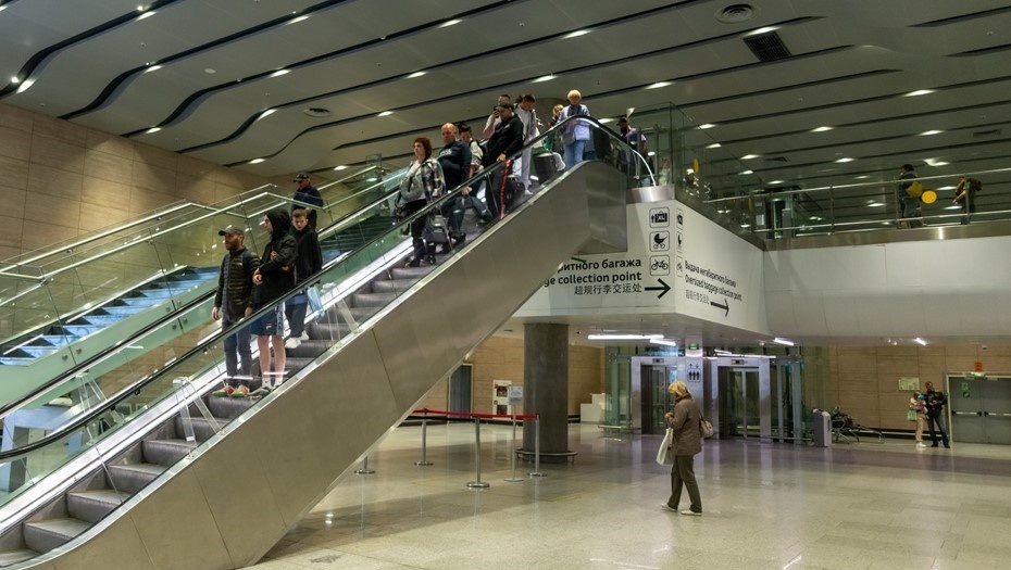    Зона прилёта, аэропорт Пулково. Автор фото: Тихонов Михаил/ДП