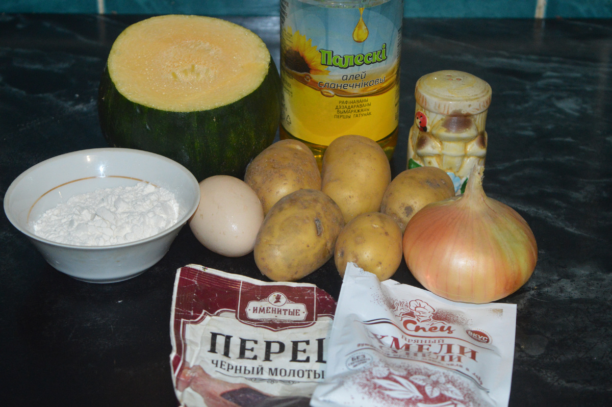 Драники с кабачком. Шаг 1. Фото: канал Три рецепта.