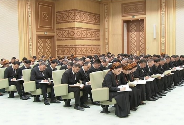 Заседание Президиума Халк Маслахаты Туркменистана, 20 августа, 2025 г., Ашхабад, Туркменистан (Фото: Watan habarlary)