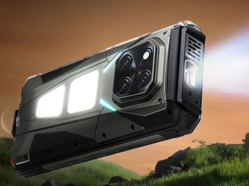    Представлен Doogee V Max Play с АКБ на 20 500 мАч и встроенным проектором