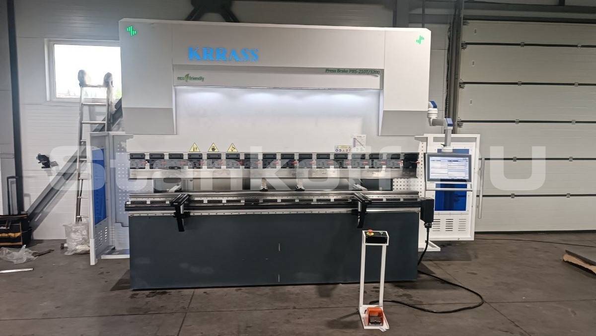  Гидравлический листогибочный пресс KRRASS PBS 210/3200 4 axis

