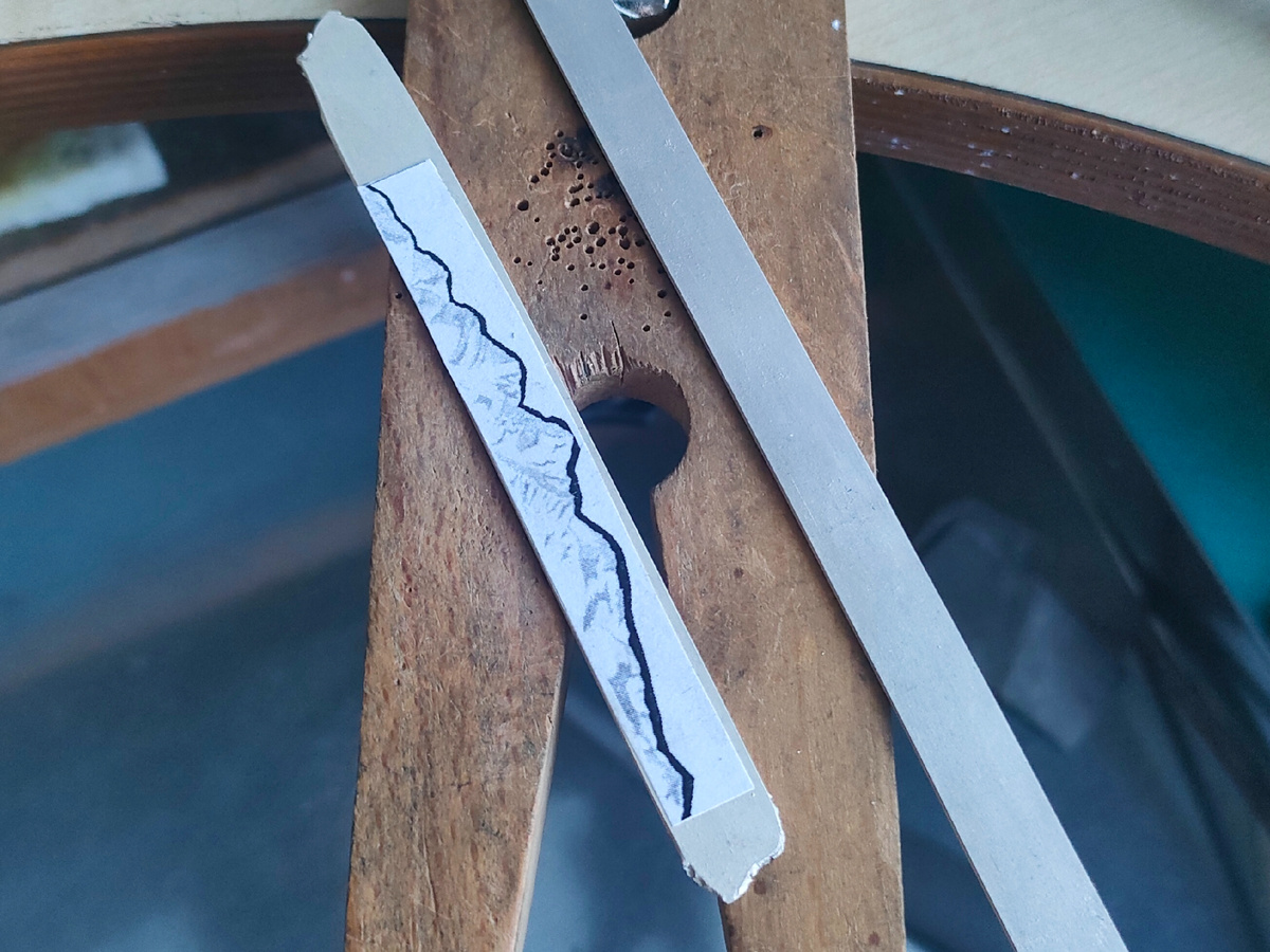 В интернете нашли силуэт гор для кольца