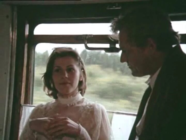 Кадр начала фильма "Солнечный ветер."