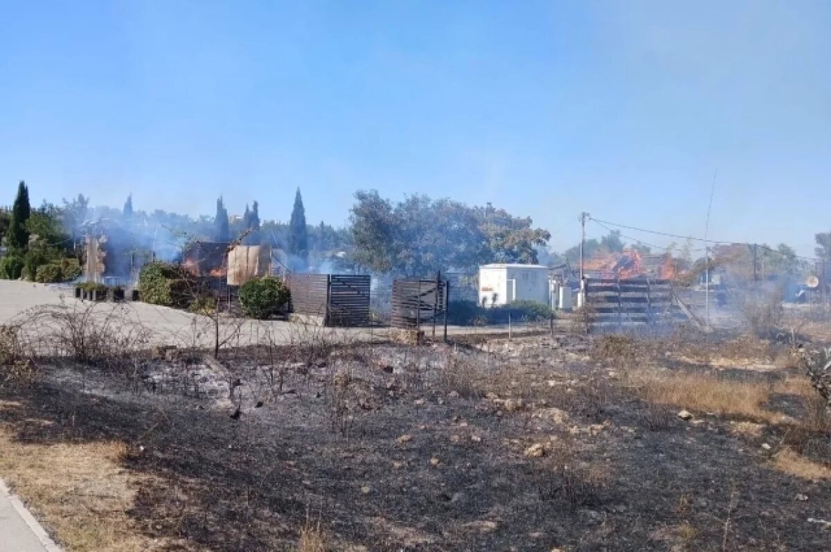    В Севастополе пожар уничтожил ресторан «Гастрономика» на Камышовом шоссе