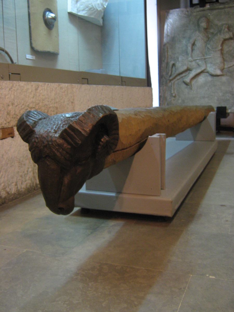 Фрагмент римского стенобитного орудия