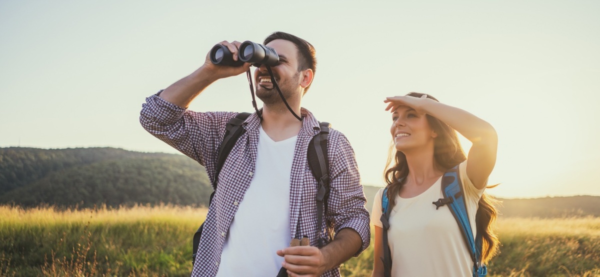 Какие нарушения поля зрения существуют? Как проводят обследование и диагностируют изменения? Как врач-офтальмолог подбирает лечение глаз?