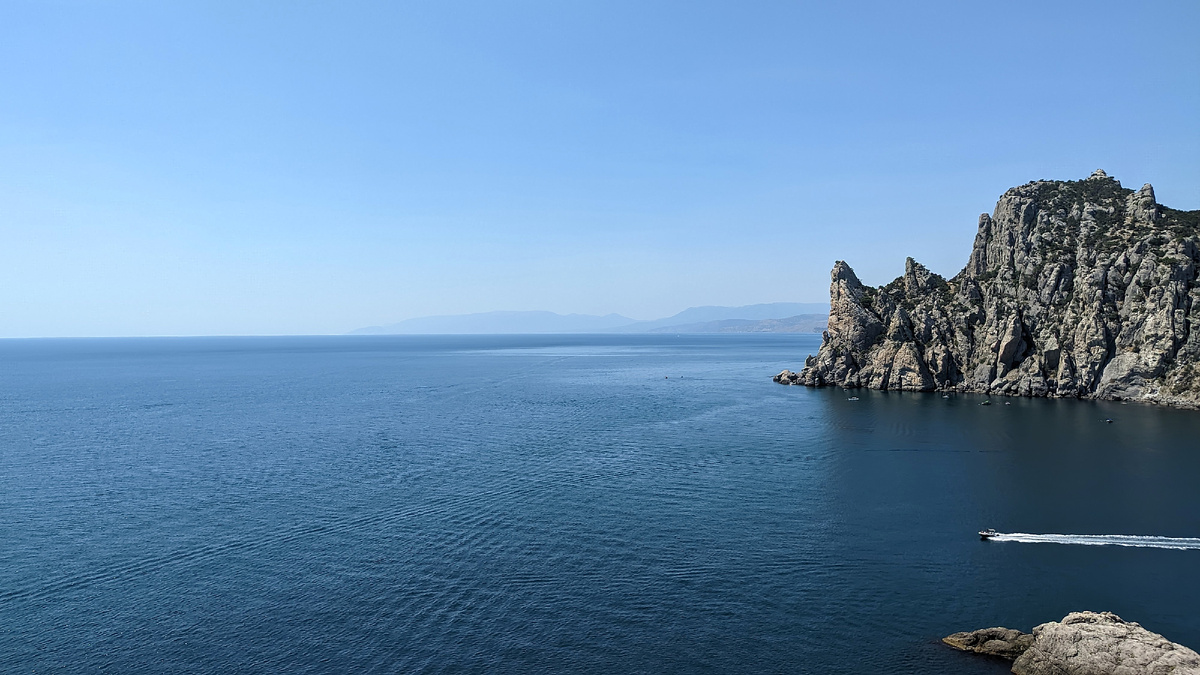 Вид с мыса Капчик. 9 августа 2025, Суббота, 13:04. 