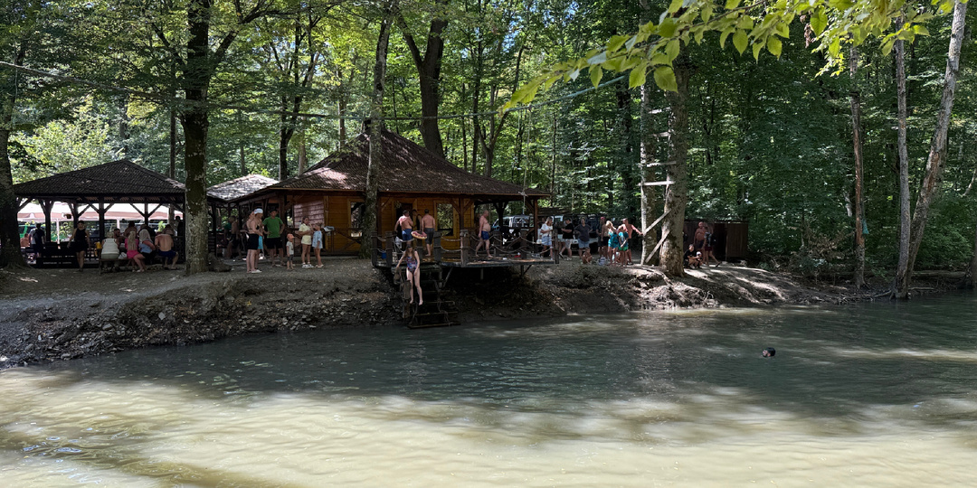 19-й день в Кабардинке с ребёнком: в горы на джипе