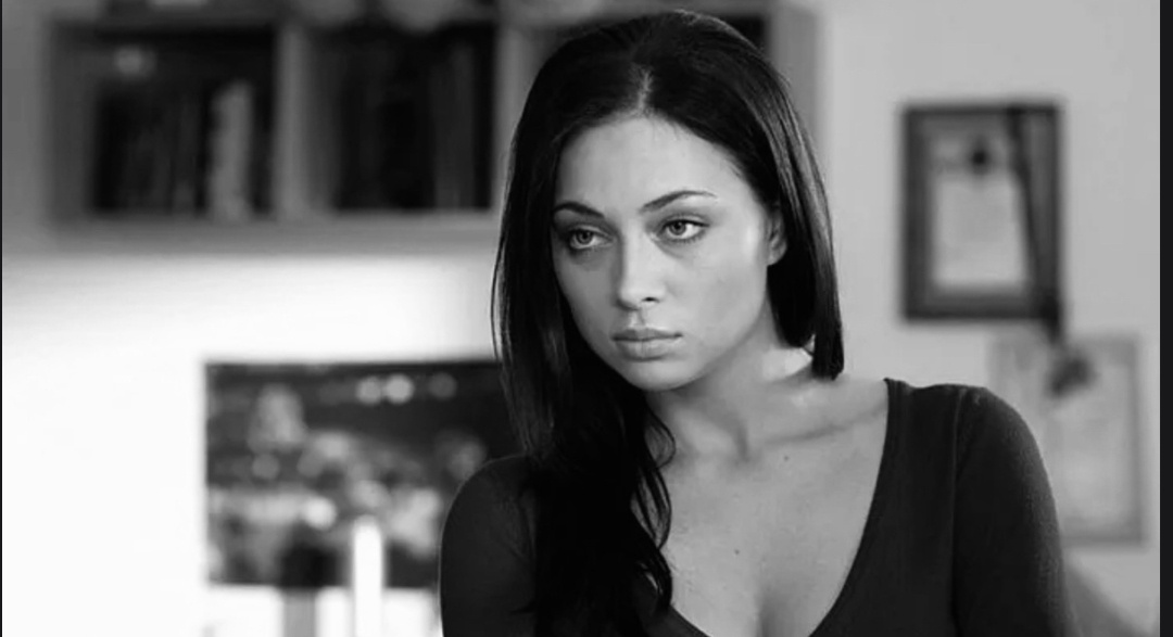 Настасья Самбурская, о ней чуть ниже