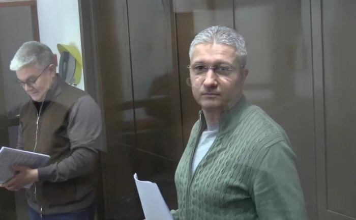 Суд не знает, где находится осуждённый на 13 лет экс-замминистра обороны Иванов