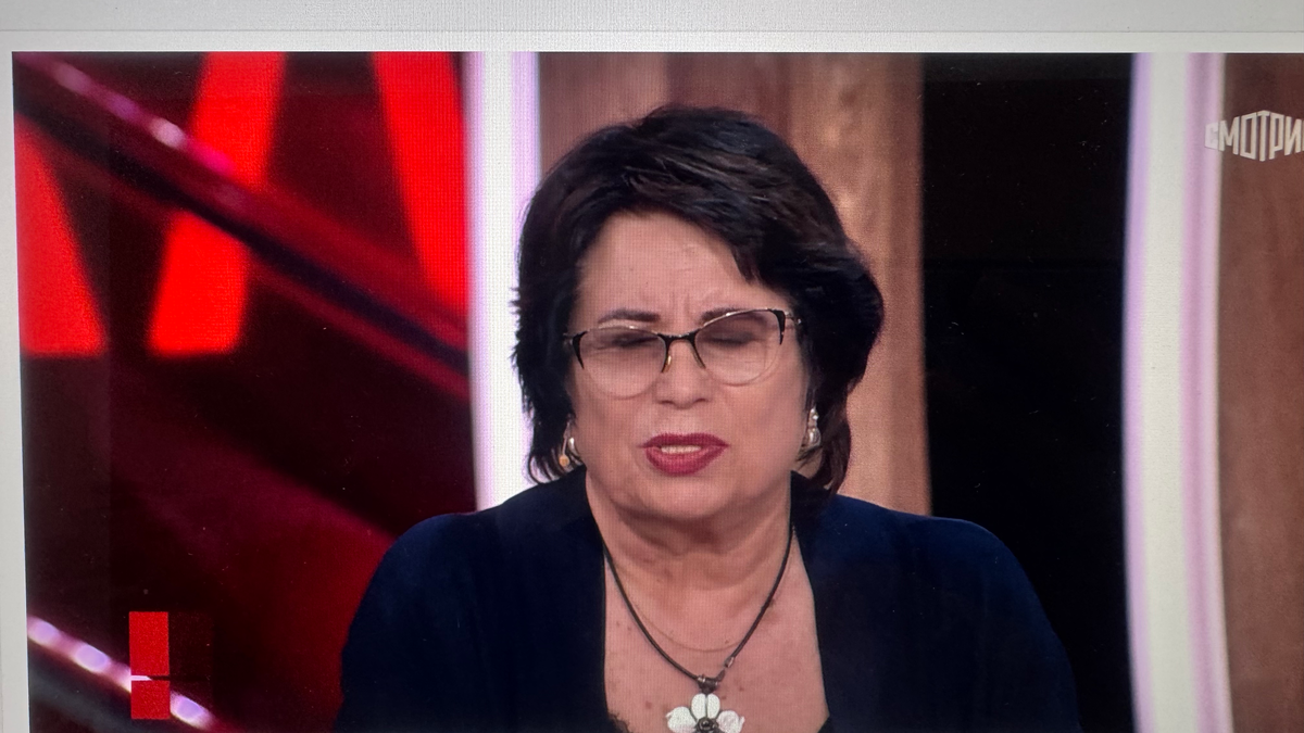 кадр из передачи