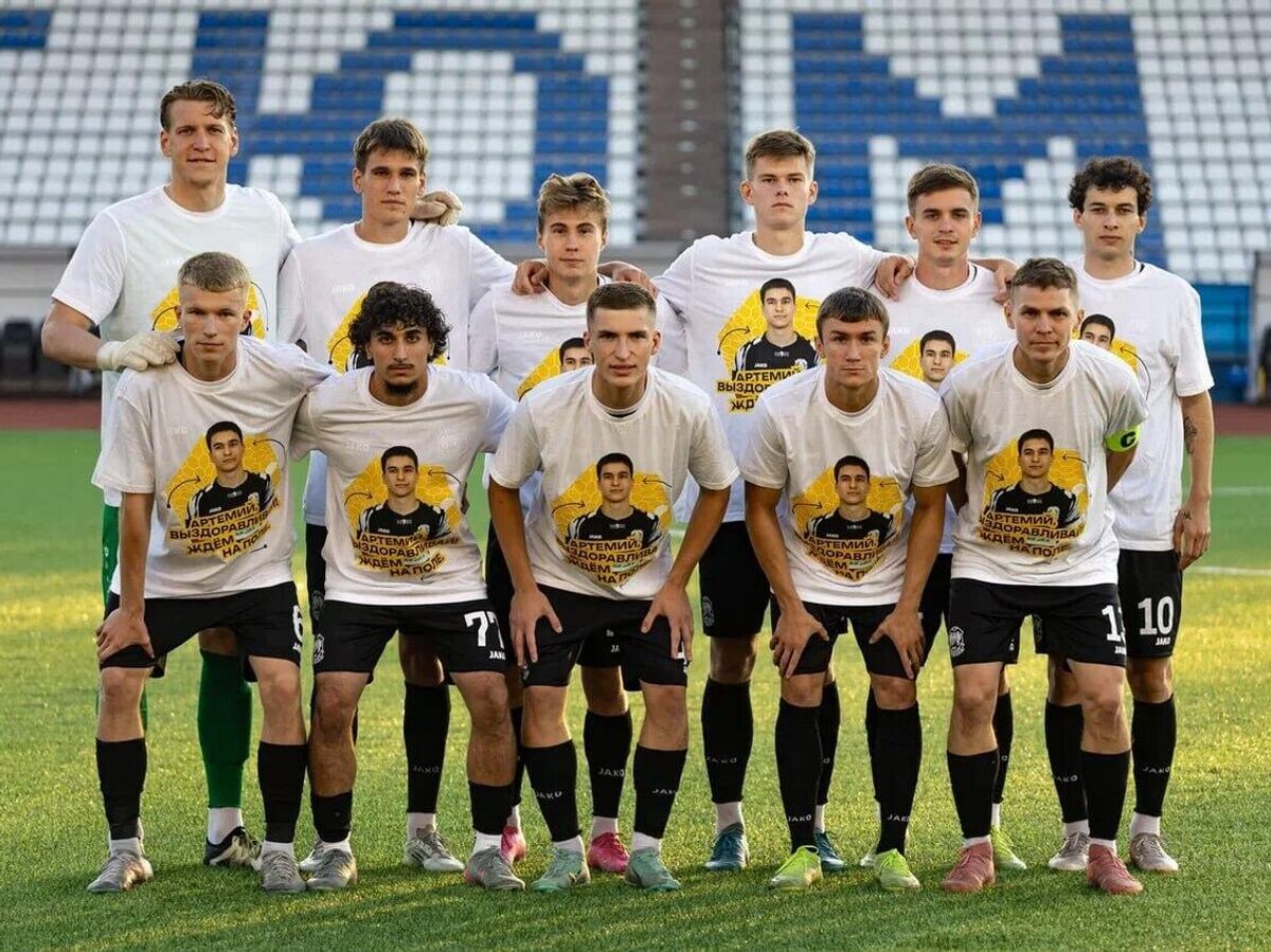    Футболисты ФК "Тюмень"© Фото : Telegram-канал футбольного клуба "Тюмень"