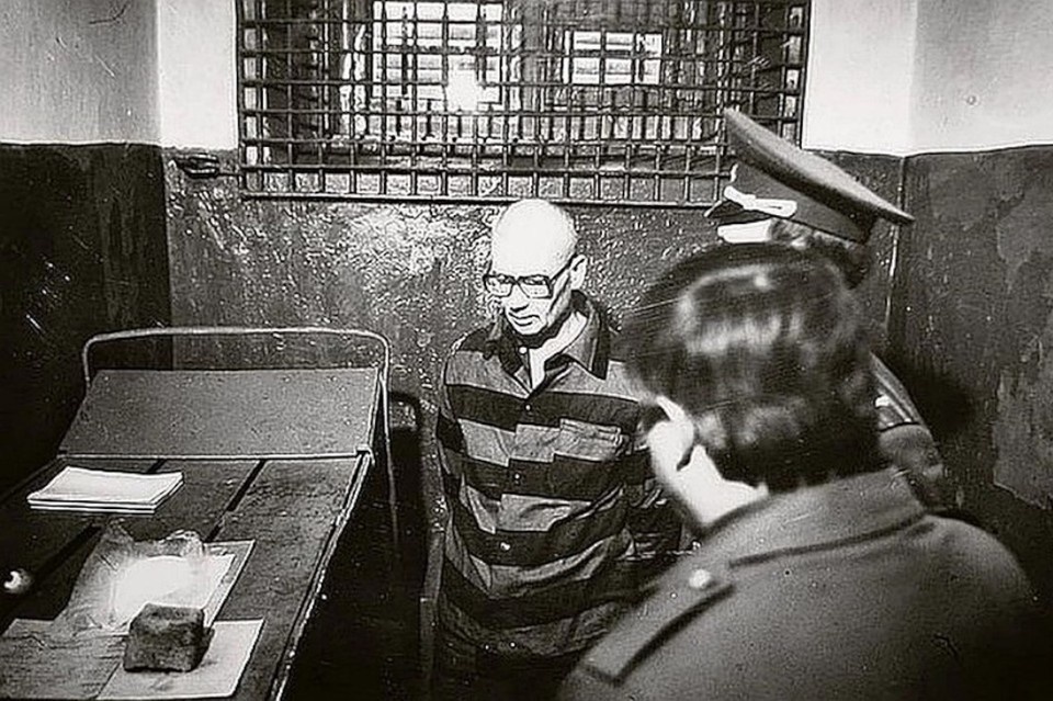 Зал суда встретил приговор аплодисментами. Фото: Музей ГУ МВД России 