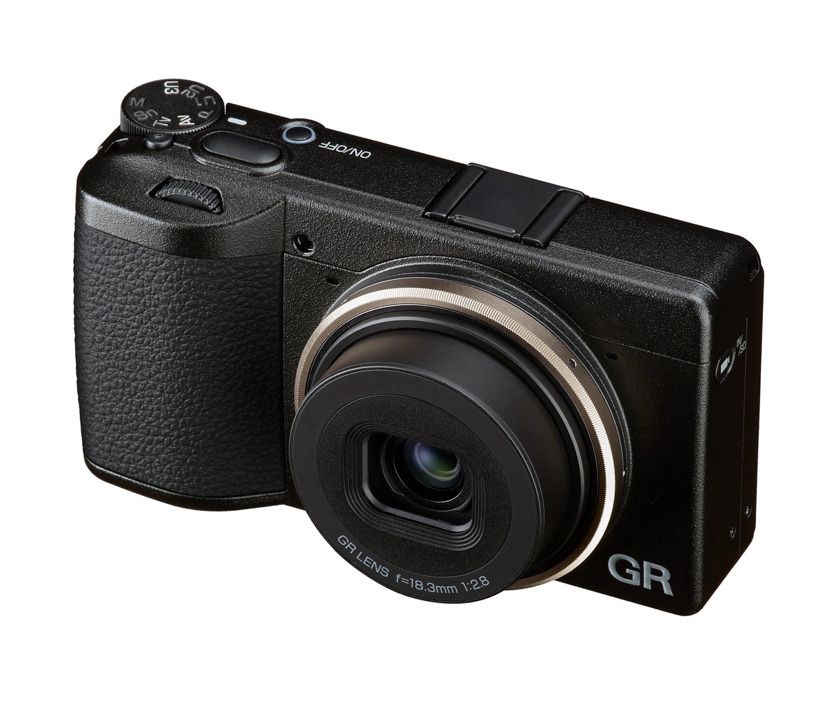    Ricoh представила новую компактную камеру GR IV: первые отзывы и примеры фото