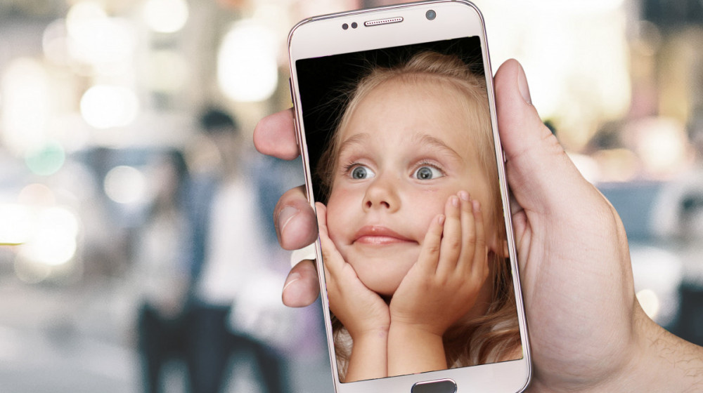    Дети и случайные приложения: как они открывают доступ к камере