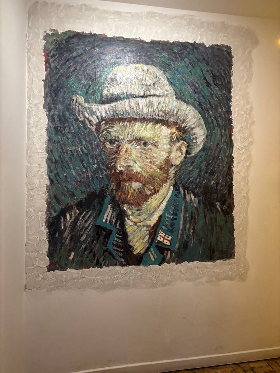 Интерьеры Van Goghi