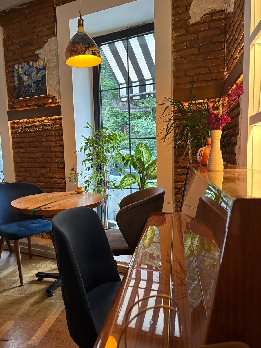 Интерьеры Van Goghi