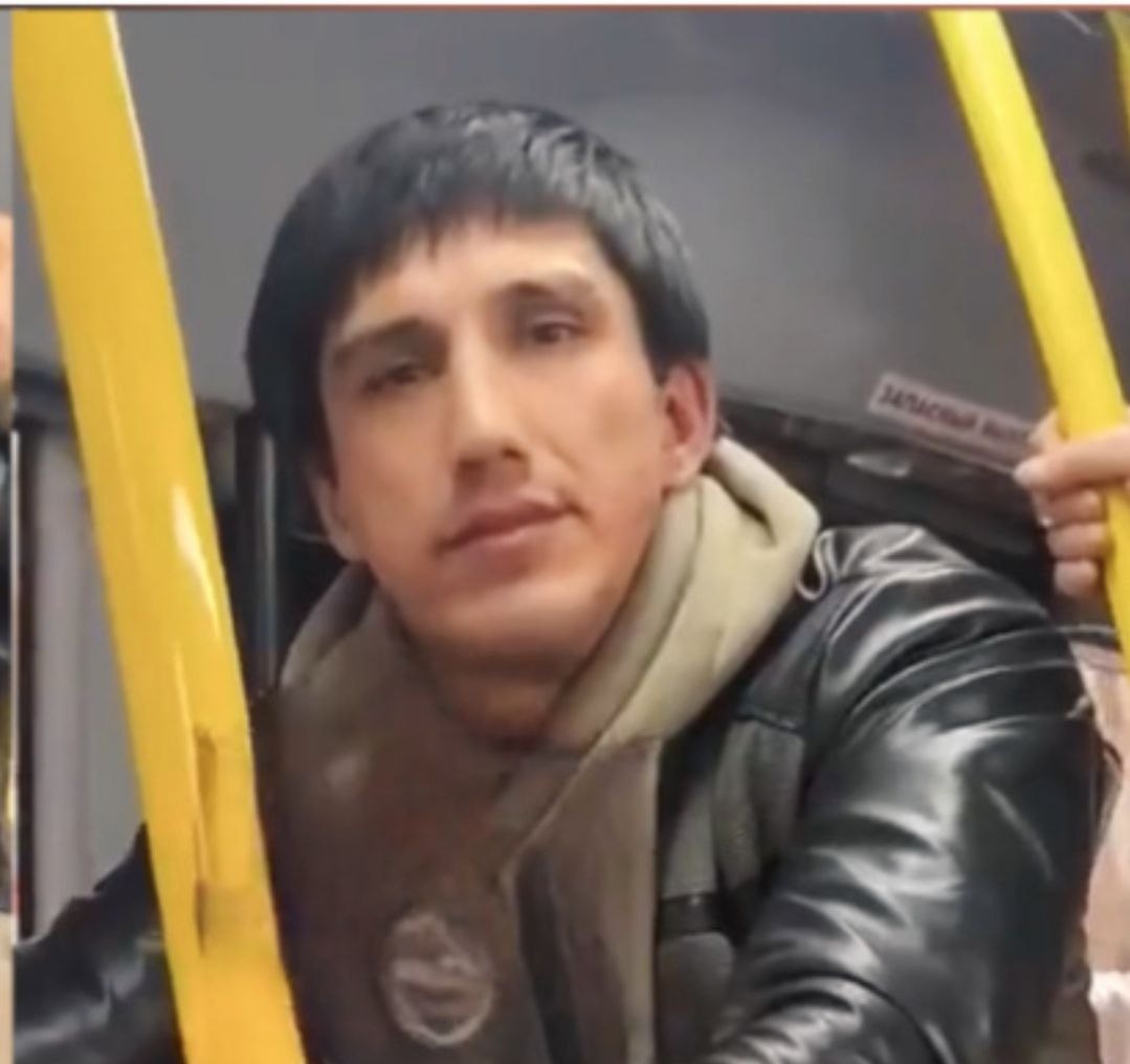 Мигрант отказался платить в автобусе. Фото: Многонационал