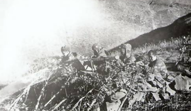 Советские пограничники в горах Бадахшана. ДРА, 1981 год