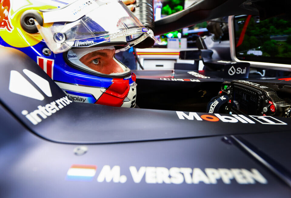    Жак Вильнёв: Раньше в Формуле 1 каждый год было по пять гонщиков уровня ФерстаппенаGetty Images / Red Bull Content Pool