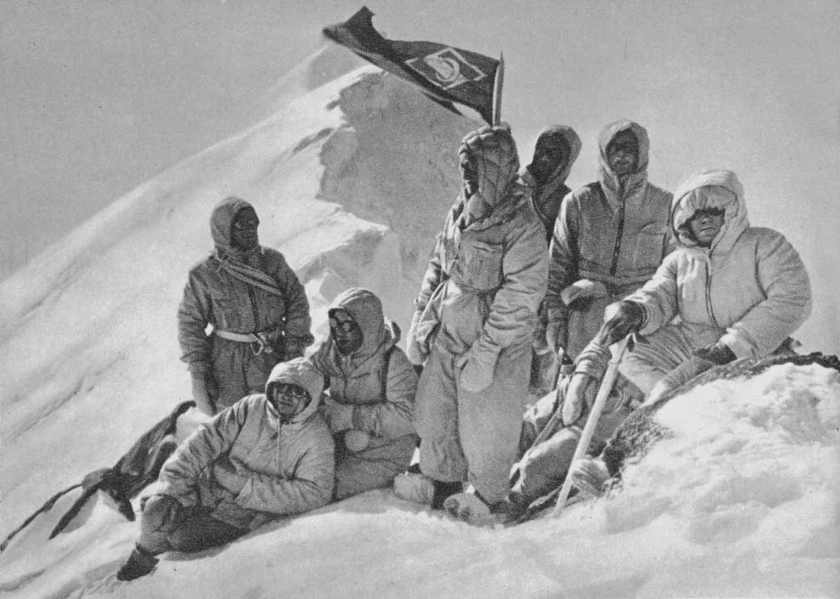 30 августа 1956 г, пик Победы. Фото из открытых источников, автор неизвестен