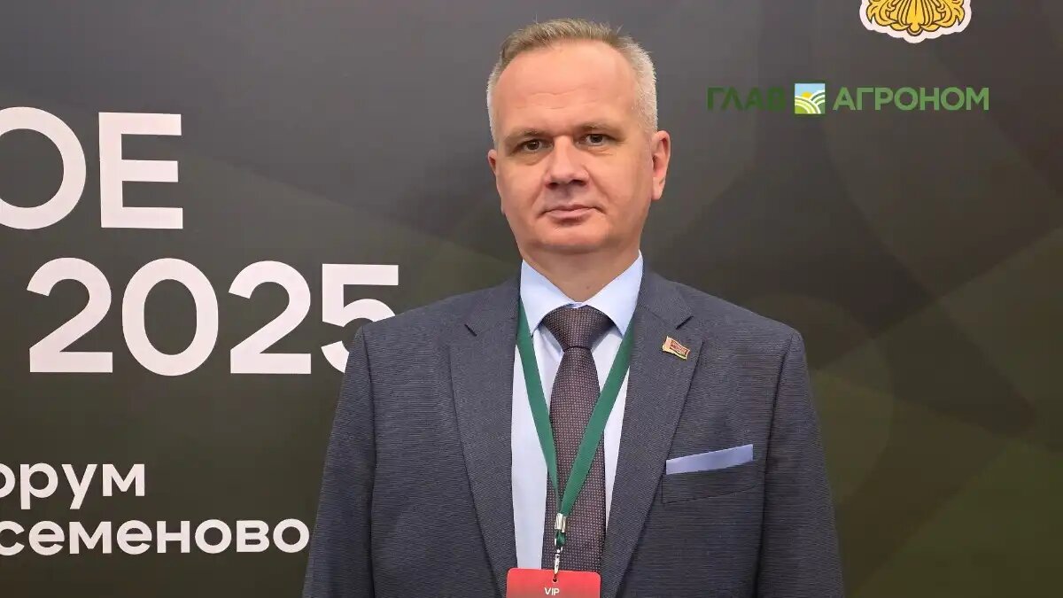 Фото:© Владимир Исаенко / Glavagronom.ru
Сергей Кравцов, генеральный директор РУП «Научно-практический центр НАН Беларуси по земледелию» на форуме «Русское поле – 2025»