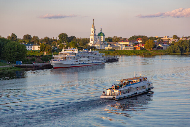 Из Твери в Ярославль будут курсировать катера «Метеор»
