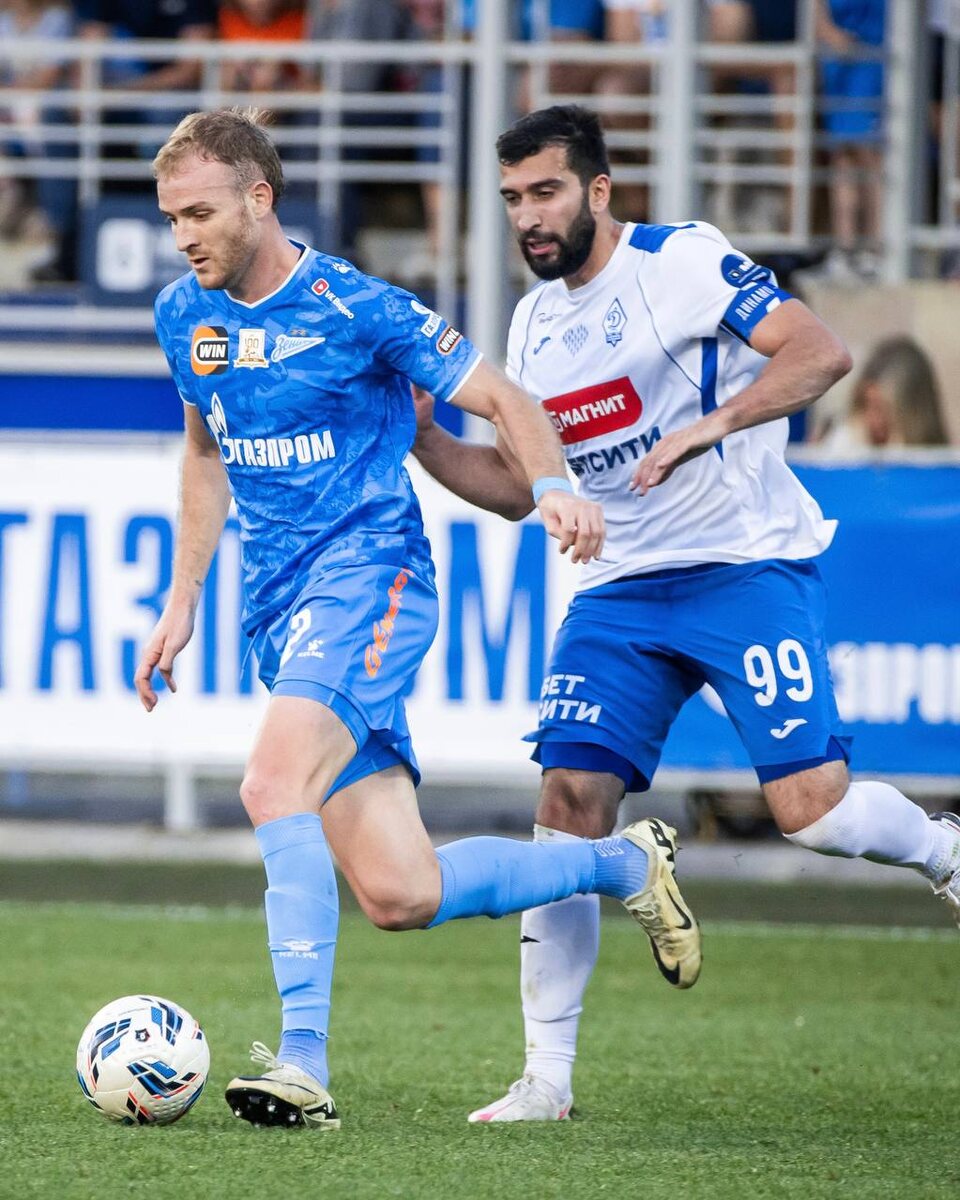    Звёзды должны сложиться в сине-бело-голубую палитру. Прогноз на матч "Зенит" - "Динамо" МхBobsoccer