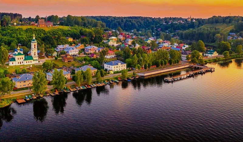 Плес и Волга