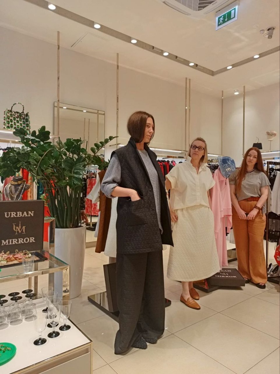 Листайте вправо, чтобы увидеть больше изображений