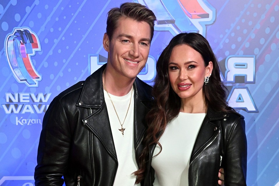    Алексей Воробьев и Аида Гарифулина Михаил ФРОЛОВ