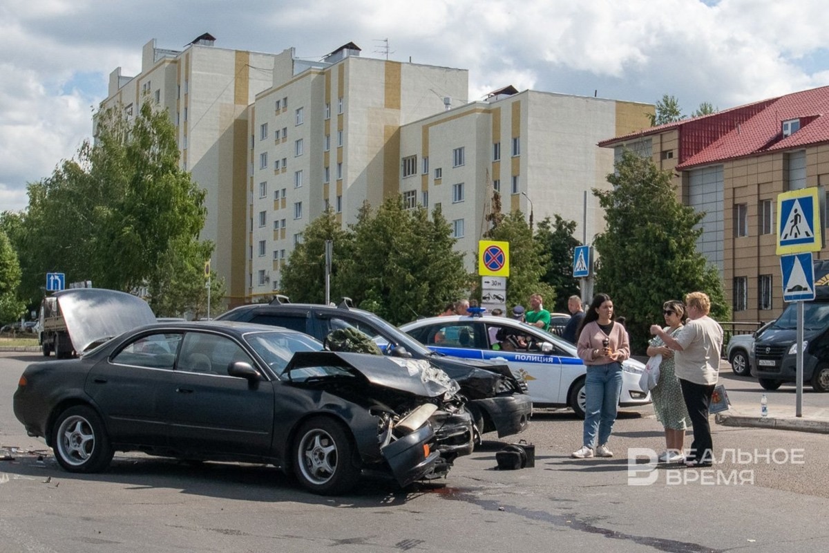    Досудебную претензию на 700 тысяч рублей получил Руслан Иртеньев от компании-цессионария, перекупившей право требования возмещения вреда у потерпевшего в ДТП. Максим Платонов / realnoevremya.ru
