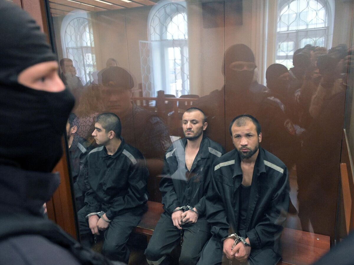    Фигуранты дела о теракте в Крокус Сити Холл в Басманном районном суде Москвы© РИА Новости / Алексей Никольский