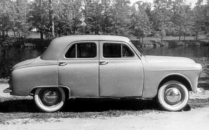    Первый макетный образец Москвича‑402-425, 1951 год.