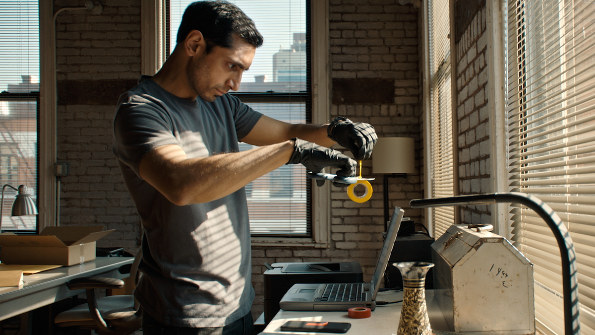 Фото: предоставлены компанией «Global Film» / Том (Риз Ахмед)