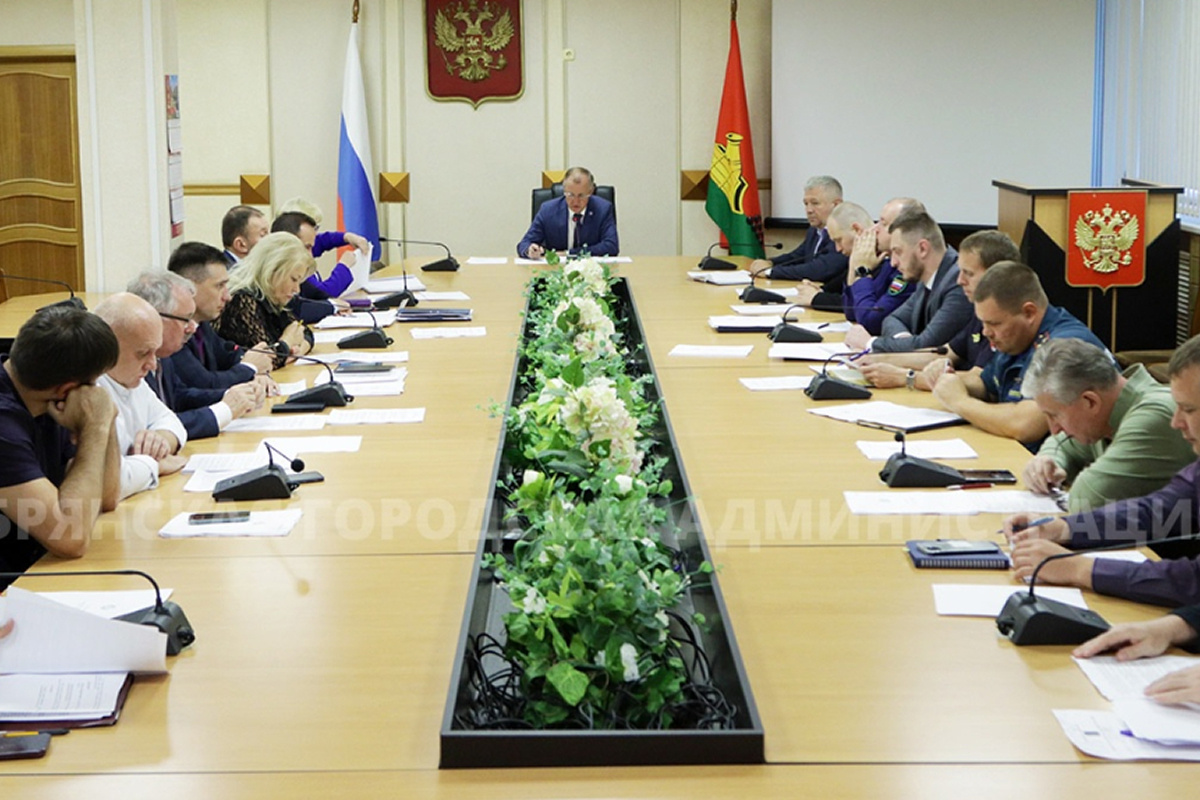    Фото: Брянская городская администрация Источник: bga32.ru