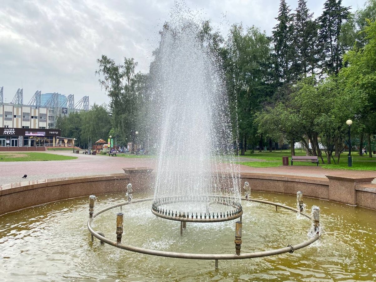 Фонтан сквер Юбилейный. Фото автора.