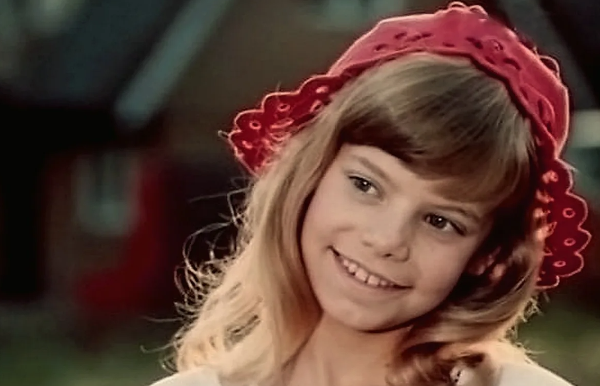 Кадр из фильма " Про Красную Шапочку". Яндекс картинки.