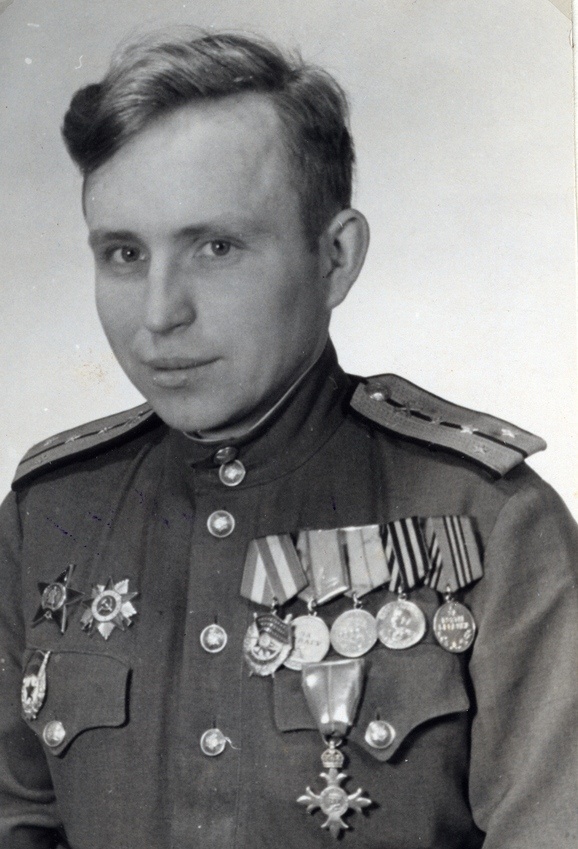 Владимир Артамонов: от лейтенанта до подполковника