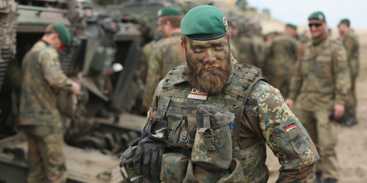    Опрос: большинство немцев выступают против отправки войск на Украину