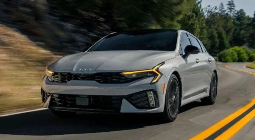 Новая Kia K5 2026
