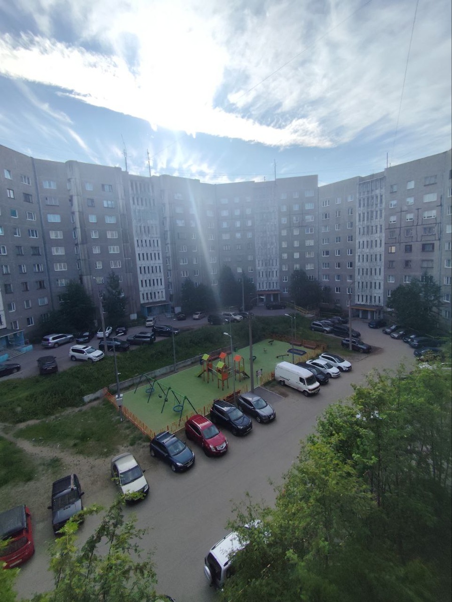 Вид из окна. ул.Кильдинская, Мурманск.